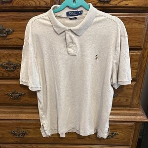 Polo by Ralph Lauren Men's Light Gray Polo Shirt Runs Small maybe a L it’s short